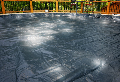 GLI 18' Round Above Ground Estate Pool Cover with 4' Overlap, 45-0018RD-EST-4-BX