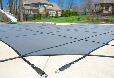 GLI Secur-A-Pool Mesh 20' X 40' Rectangle w/ Center End Steps (4' X 8') Gray Inground Safety Cover, 20-2040RE-CES48-SAP-GRY
