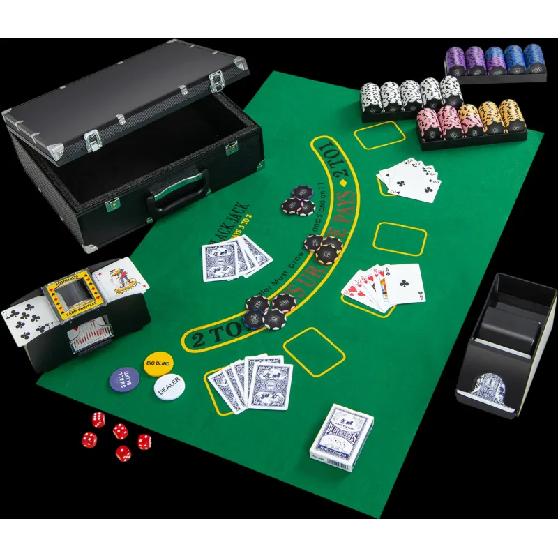 Costway 300-Piece 14 Gram Casino Poker Chip Set 89241365 New