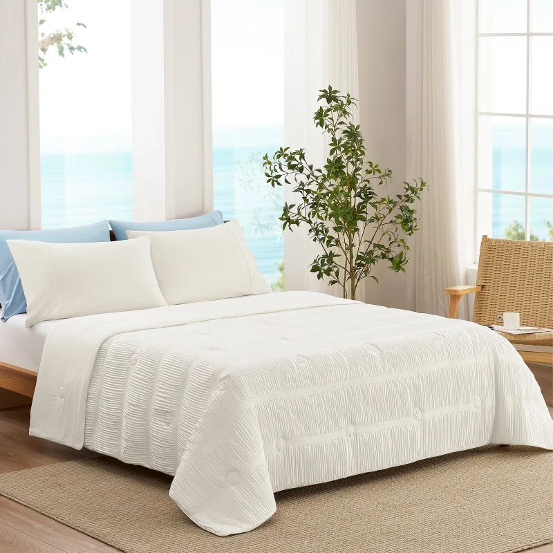 Cozy Bliss | Striped Cooling Comforter Set with Advanced Airflow | Lightweight Design for Hot Sleepers Off White